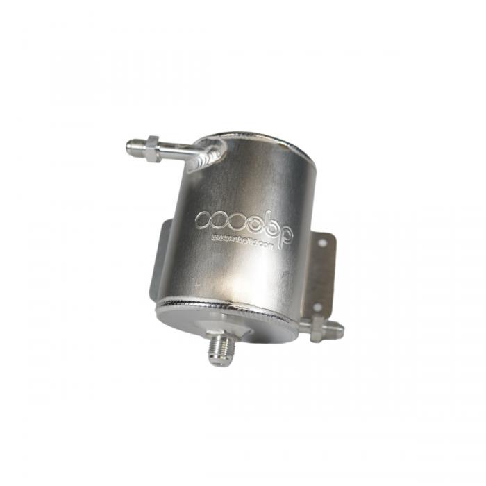 OBP Aluminium Catchtank 1 ltr. 
3 Anschlüsse D6 JIC - Ausgang D6 JIC